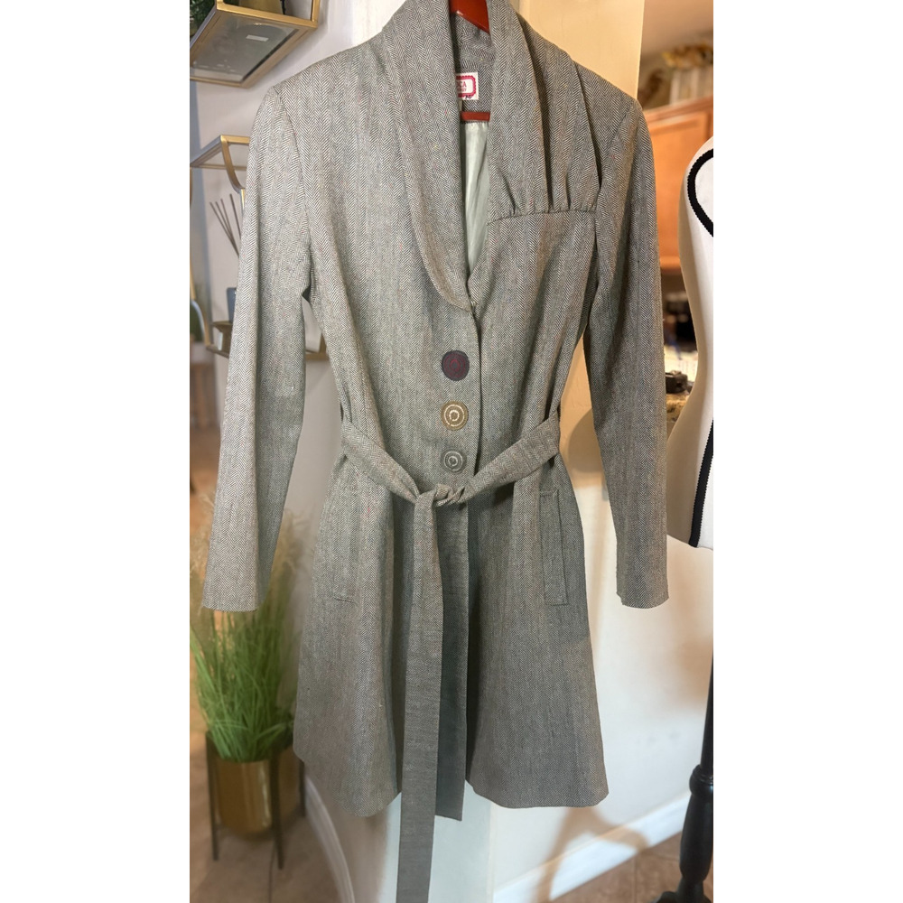 AVOCA Women's Anthology Vintage Cream Coat Size 3 (Medium)